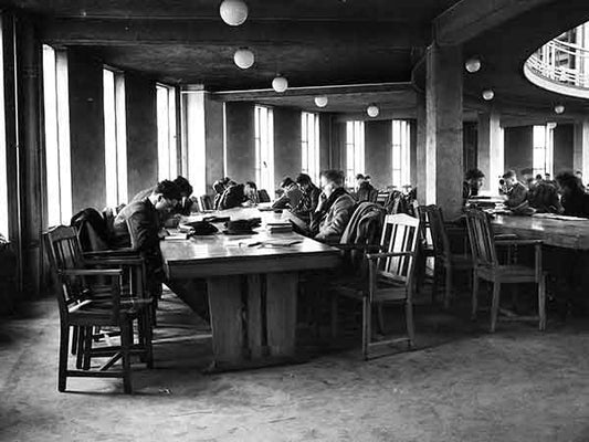 Quiet, please... (Print 1951 GLASGOW UNIVERSITY READING ROOM)